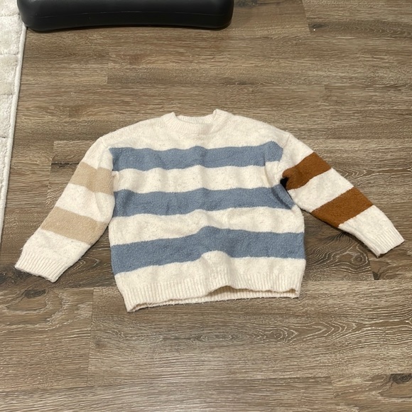 Zara Other - Zara Sweater